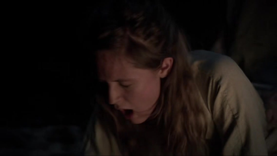 Emily Cox sexy - The Last Kingdom s01e02 (2015)