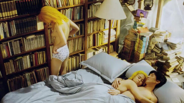 Lee Jae-eun nude, Ki-Yeon Kim nude - Yellow hair (1999)