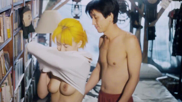 Lee Jae-eun nude, Ki-Yeon Kim nude - Yellow hair (1999)