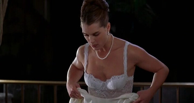 Brooke Shields sexy - The Bachelor (1999)