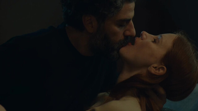 Jessica Chastain sexy - Scenes From a Marriage (2021)