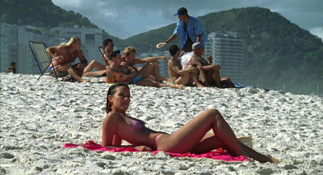 Zezé Polessa nude, Juliana Knust nude - Achados e Perdidos (2007)