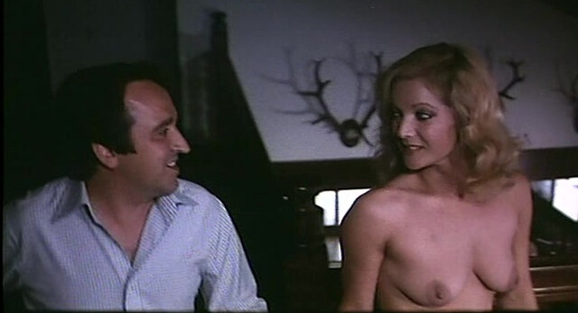 Maria Salerno nude - El erótico enmascarado (1980)