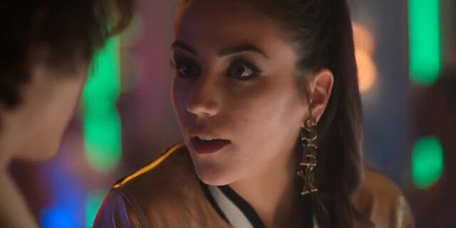 Claudia Salas sexy - Elite s03e02 (2020)