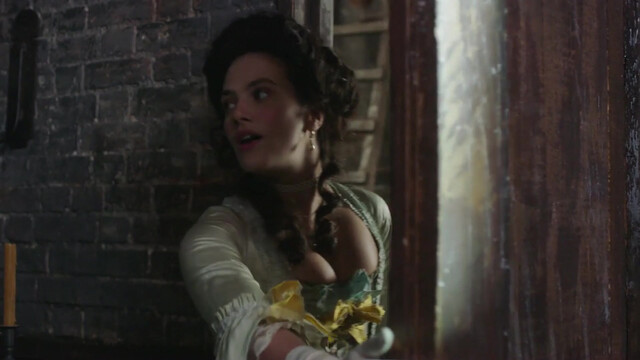 Jessica Brown Findlay sexy - Harlots s02e03 (2018)