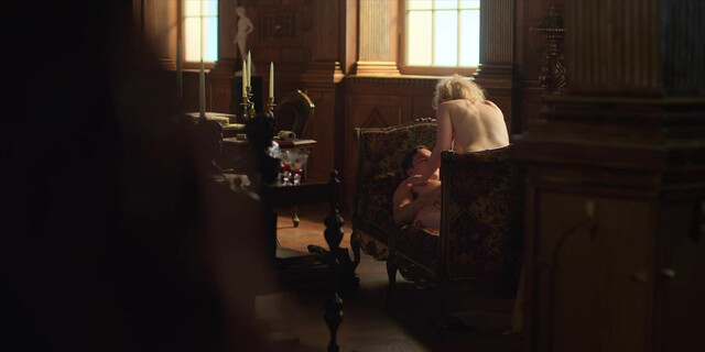 Elle Fanning nude - The Great s02e10 (2021)