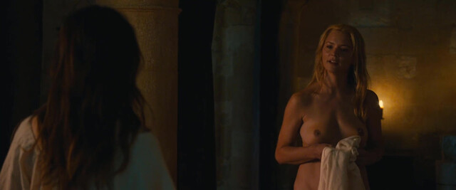 Virginie Efira nude, Daphne Patakia nude - Benedetta (2021)