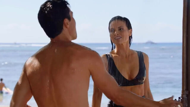 Katrina Law sexy - Hawaii Five-0 s10e19 (2020)