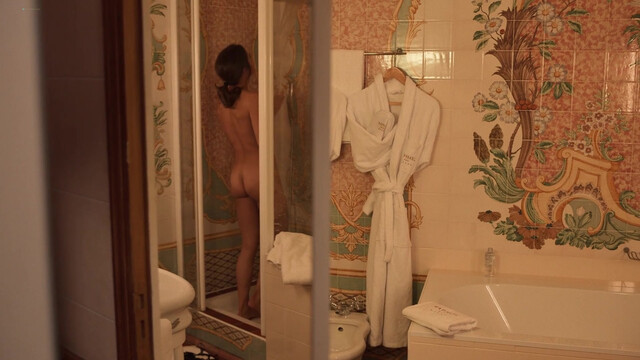 Alicia Vikander nude - Irma Vep s01e03 (2022)