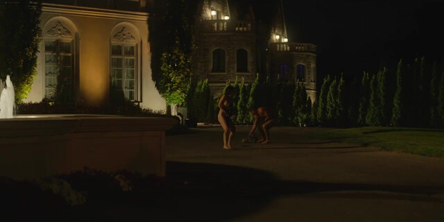 Sarah Shahi nude, Margaret Odette sexy - Sex Life s01e02-03 (2021)