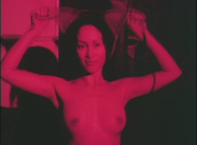 Ina Raymundo nude – Madame X (2000)