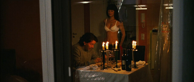 Alexandra Maria Lara nude – Der Fischer und seine Frau (2004)