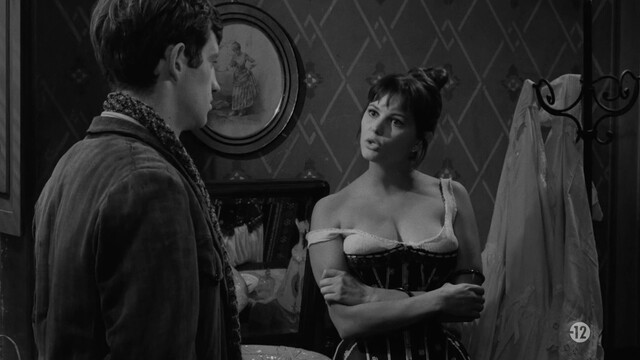 Claudia Cardinale sexy – Le Mauvais Chemin (1961)