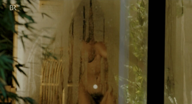 Natalia Worner nude – Die Sieger (1994)