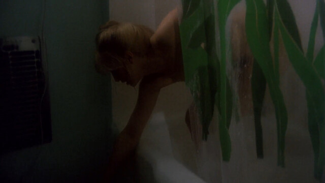 Jacqueline Giroux nude – Trick or Treats (1982)