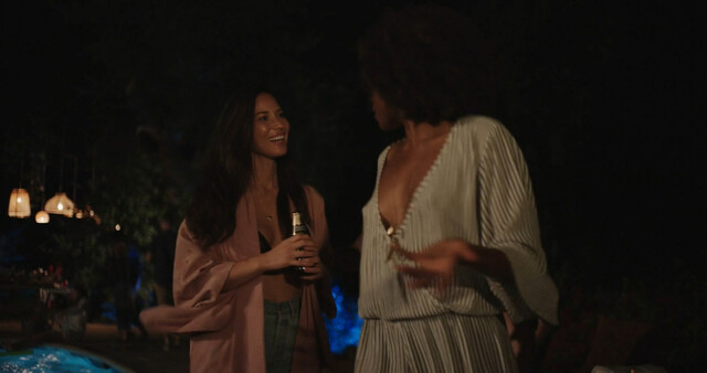 Olivia Munn sexy, Erica Ash sexy – Violet (2021)