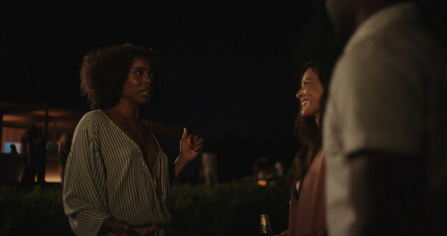 Olivia Munn sexy, Erica Ash sexy – Violet (2021)