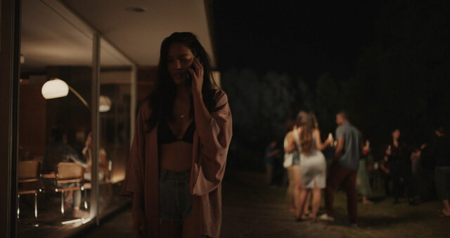 Olivia Munn sexy, Erica Ash sexy – Violet (2021)