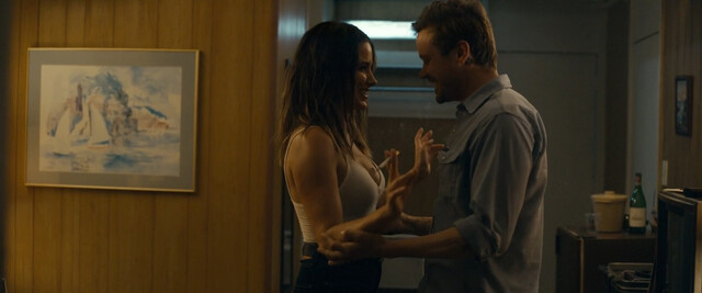 Sophia Bush sexy – Hard Luck Love Song (2020)