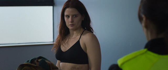 Nora-Jane Noone sexy, Nika McGuigan sexy – Wildfire (2020)
