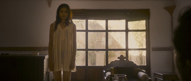 Freida Pinto sexy – Trishna (2011)