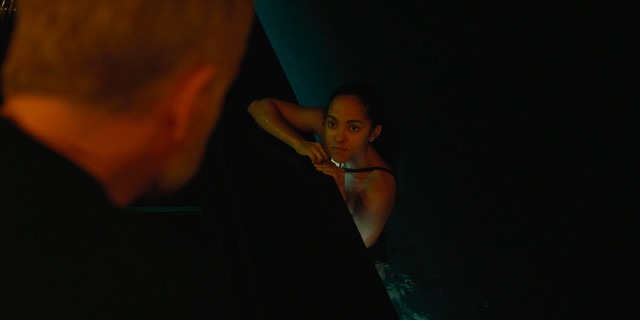 Lou Llobell sexy, Laura Birn sexy – Foundation s01e02 (2021)