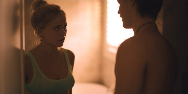 Annalisa Cochrane sexy, Sara Thompson sexy, Zenia Marshall sexy – One of Us Is Lying s01e01 (2021)