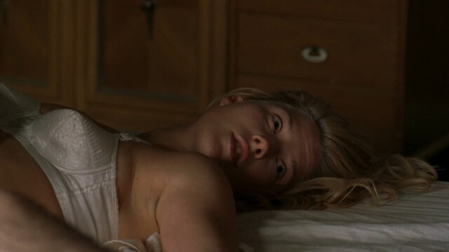 Ali Larter sexy – Crazy (2007)