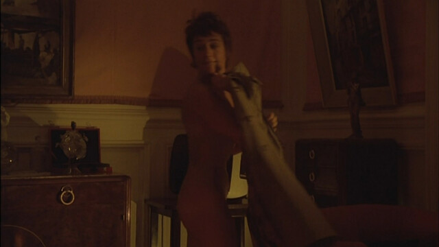 Annie Girardot nude – La mandarine (1972)