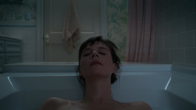 Katja Herbers nude – Evil s02e08 (2021)