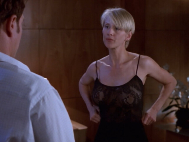 Andrea Thompson nude – Arliss s02e08 (1997)