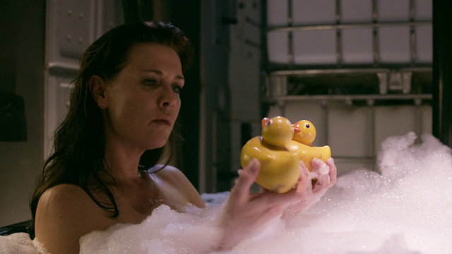 Amanda Tapping sexy – Space Milkshake (2012)