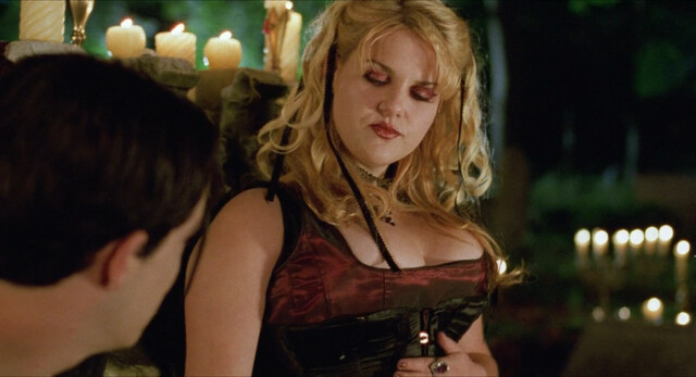 Sara Rue nude – Gypsy 83 (2001)