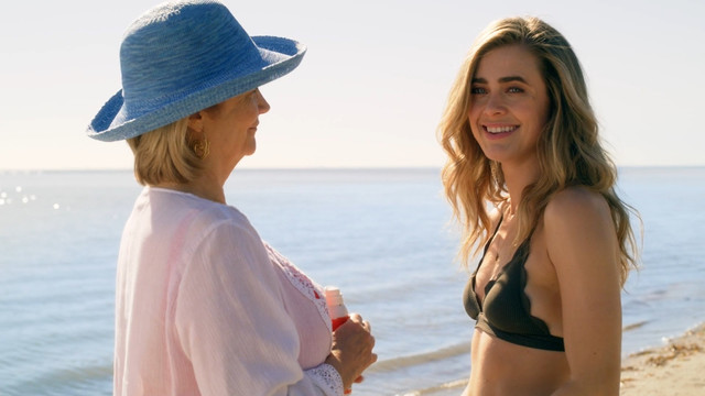 Melissa Roxburgh sexy – Manifest s01e10e16 (2019)