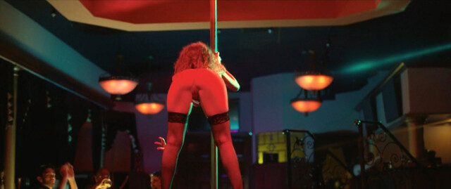 Courtney Henggeler sexy, Natalia Borowsky sexy – Fixed (2017)