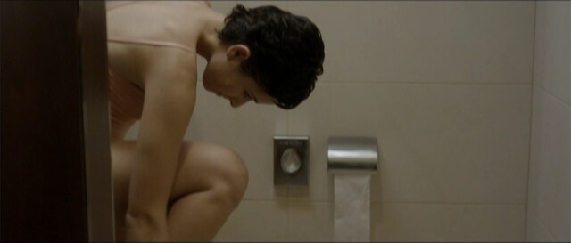 Zrinka Cvitesic nude – On the Path (Na putu) (2010)