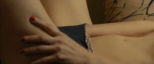 Jelena Stupljanin sexy, Anita Ognjanovic sexy – Everything in its Right Place (Sve kako treba) (2020)