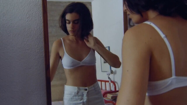 Clara Gallo nude – California (2015)