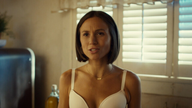 Dominique Provost-Chalkley sexy – Wynonna Earp s04e09 (2021)