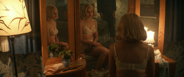 Alison Pill sexy, Deborah Ayorinde sexy – Them s01e04 (2021)