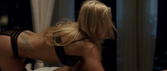 Jaime King sexy – The Alibi (2006)