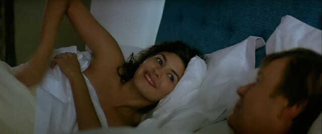 Audrey Tautou nude – Priceless (Hors de prix) (2006)