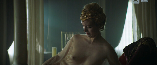 Evelyne Brochu nude – Paris Police 1900 s01e02 (2021)