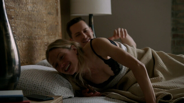 Tracy Spiridakos sexy – Chicago P.D. s08e04 (2021)