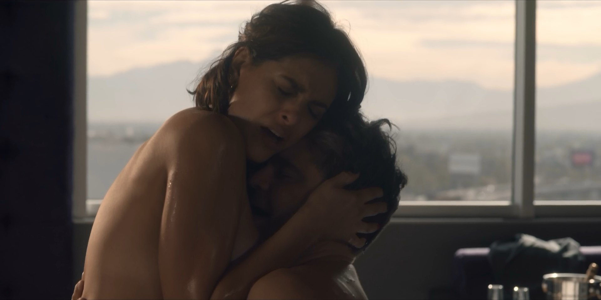 Liz Gallardo nude – Daughter from Another Mother (Madre Solo hay Dos) s01e01e02e06e08 (2021)