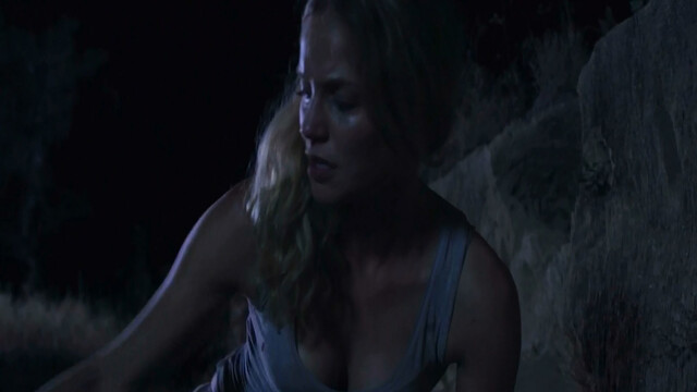 Ellen Hollman sexy – Army of One (2020)