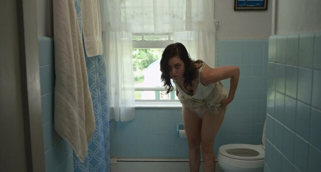 Jenna Krasowski sexy, Ali Breneman sexy, Sydney Amanuel sexy – Nesting Dolls (2019)