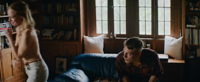 Amy Hargreaves nude, Olivia Luccardi sexy, Comfort Clinton sexy – Paint (2020)