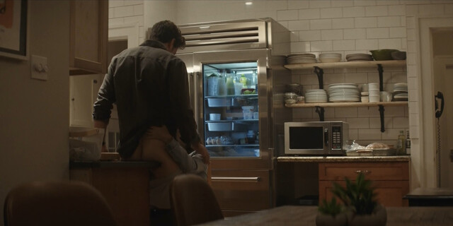 Kate Mara sexy, Camila Perez sexy – A Teacher s01e04 (2020)