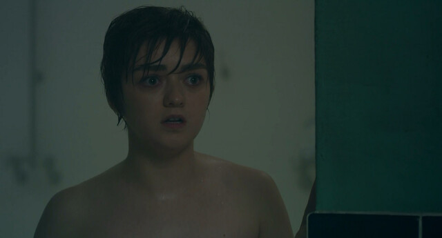 Maisie Williams sexy, Anya Taylor-Joy sexy – The New Mutants (2020)